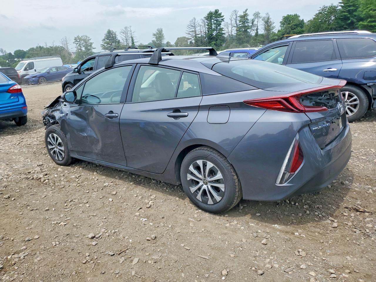 2020 Toyota Prius Prime Xle - Image 2
