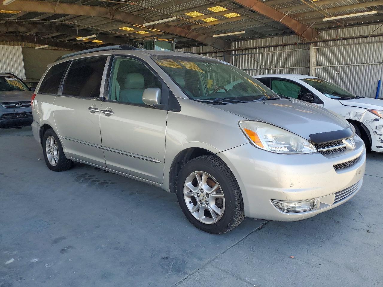 2005 Toyota Sienna Xle Limited 7 Passenger - Фото 4