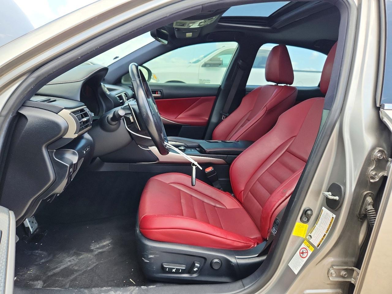 2017 Lexus Is 350 - Фото 7