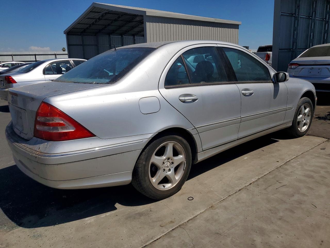 2001 Mercedes-Benz C 240 - Image 3