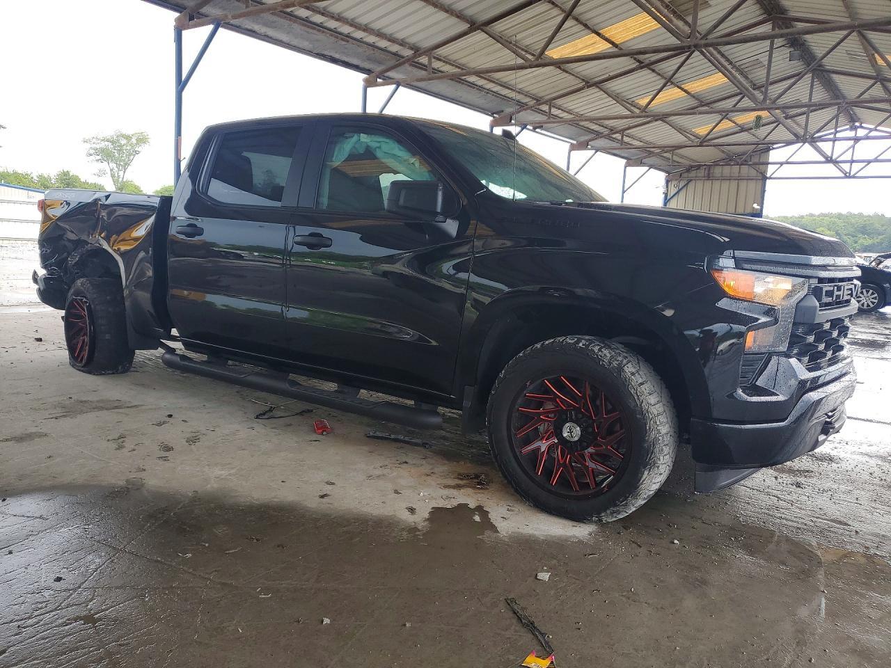2026 Chevrolet Silverado K1500 Custom - Image 4