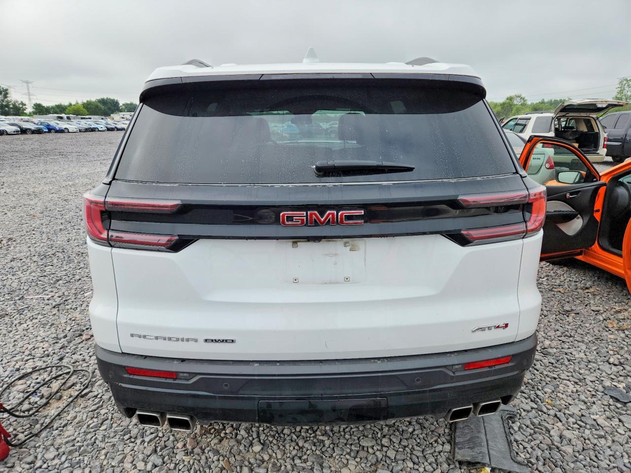 2024 GMC Acadia At4 - Image 6