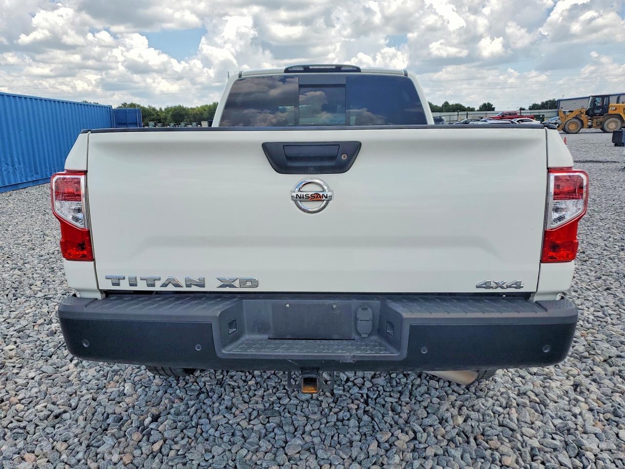 2021 Nissan Titan Xd S - Image 6