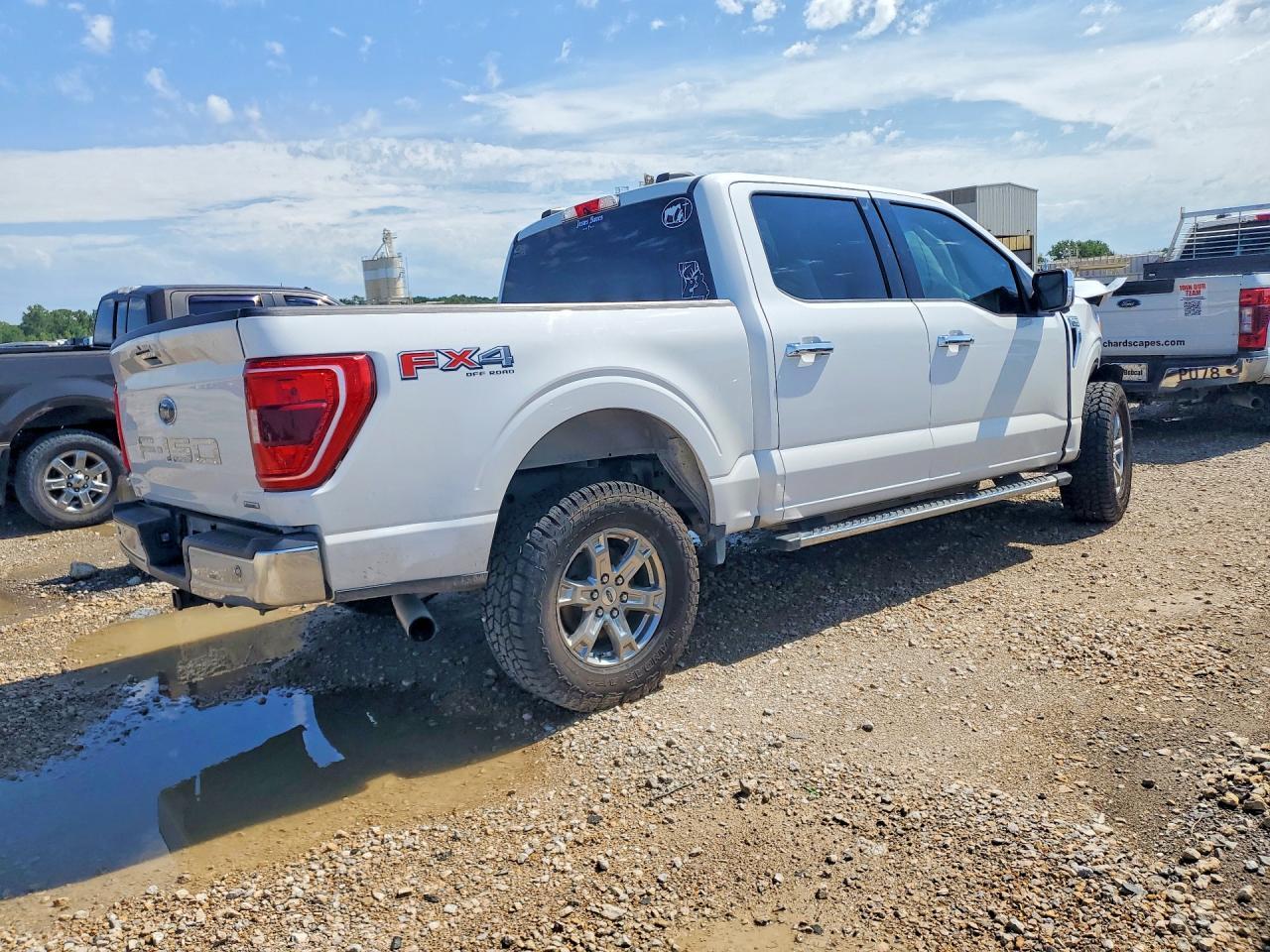 2021 Ford F150 Supercrew - Фото 3