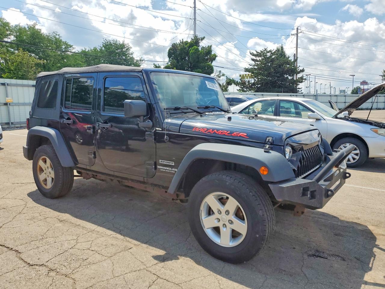 2014 Jeep Wrangler Unlimited Sport - Фото 4