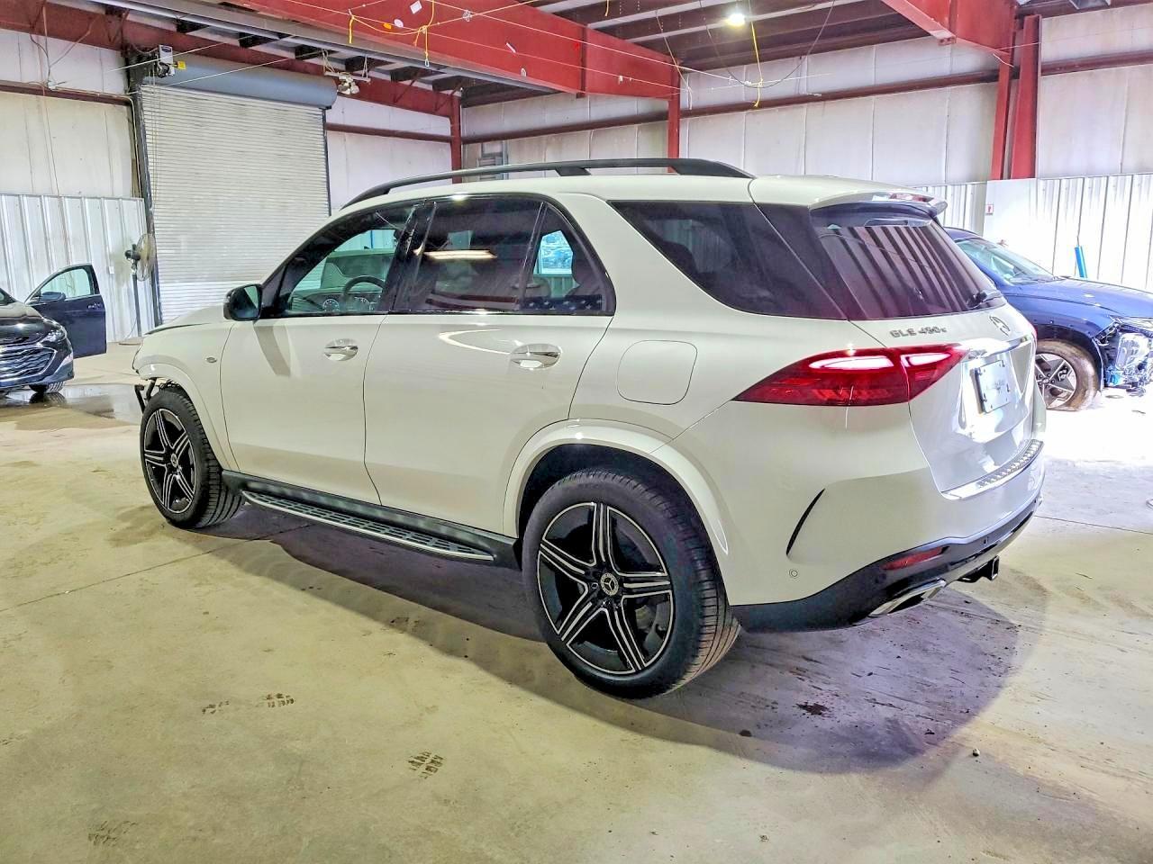 2025 Mercedes-Benz Gle 450E 4Matic - Image 2