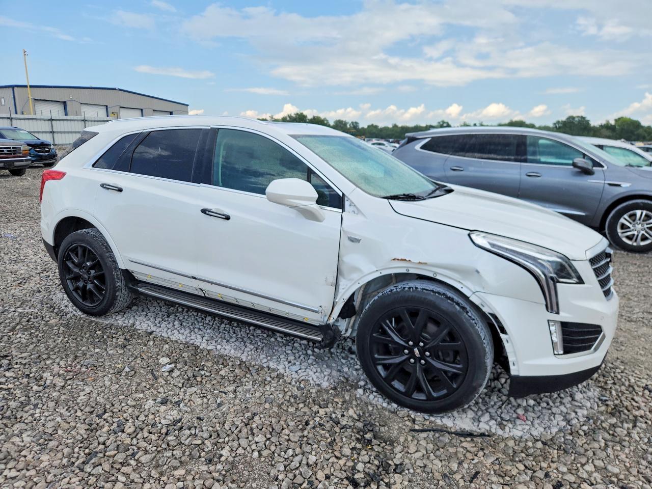 2018 Cadillac Xt5 Premium Luxury - Image 4