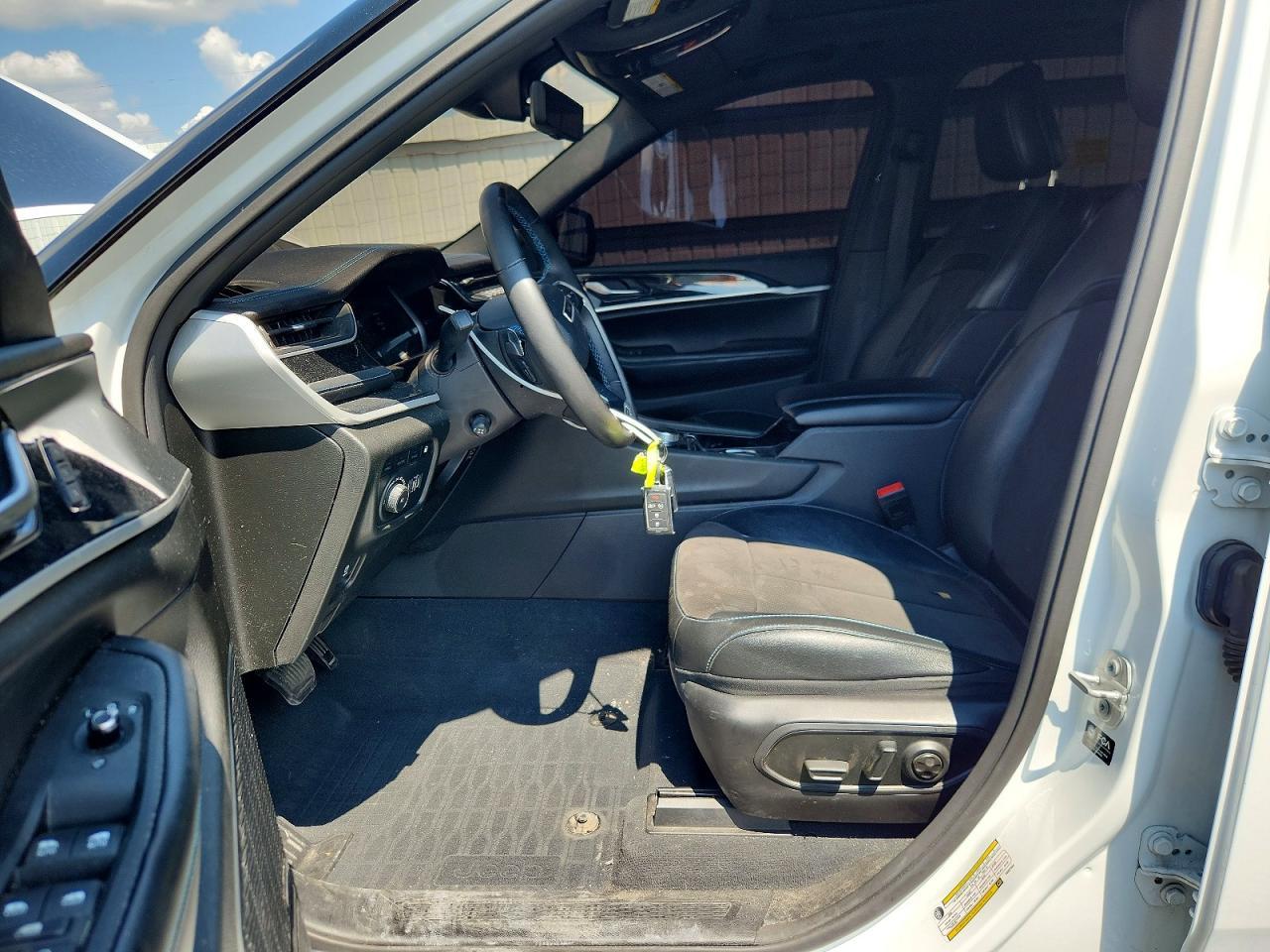 2023 Jeep Grand Cherokee Trailhawk 4Xe - Фото 7