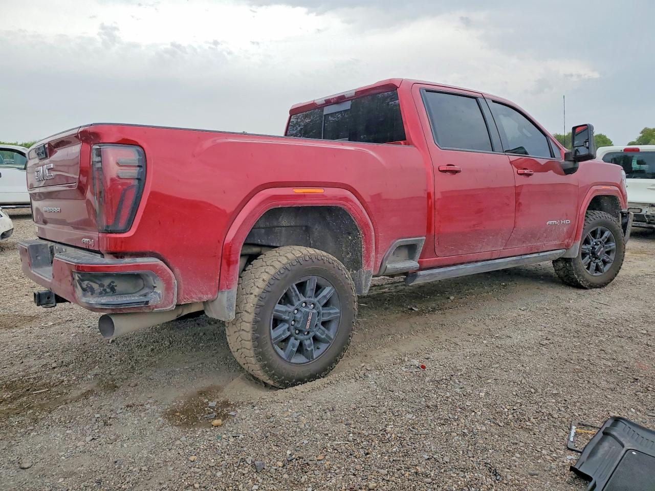 2025 GMC Sierra K2500 At4 - Image 3