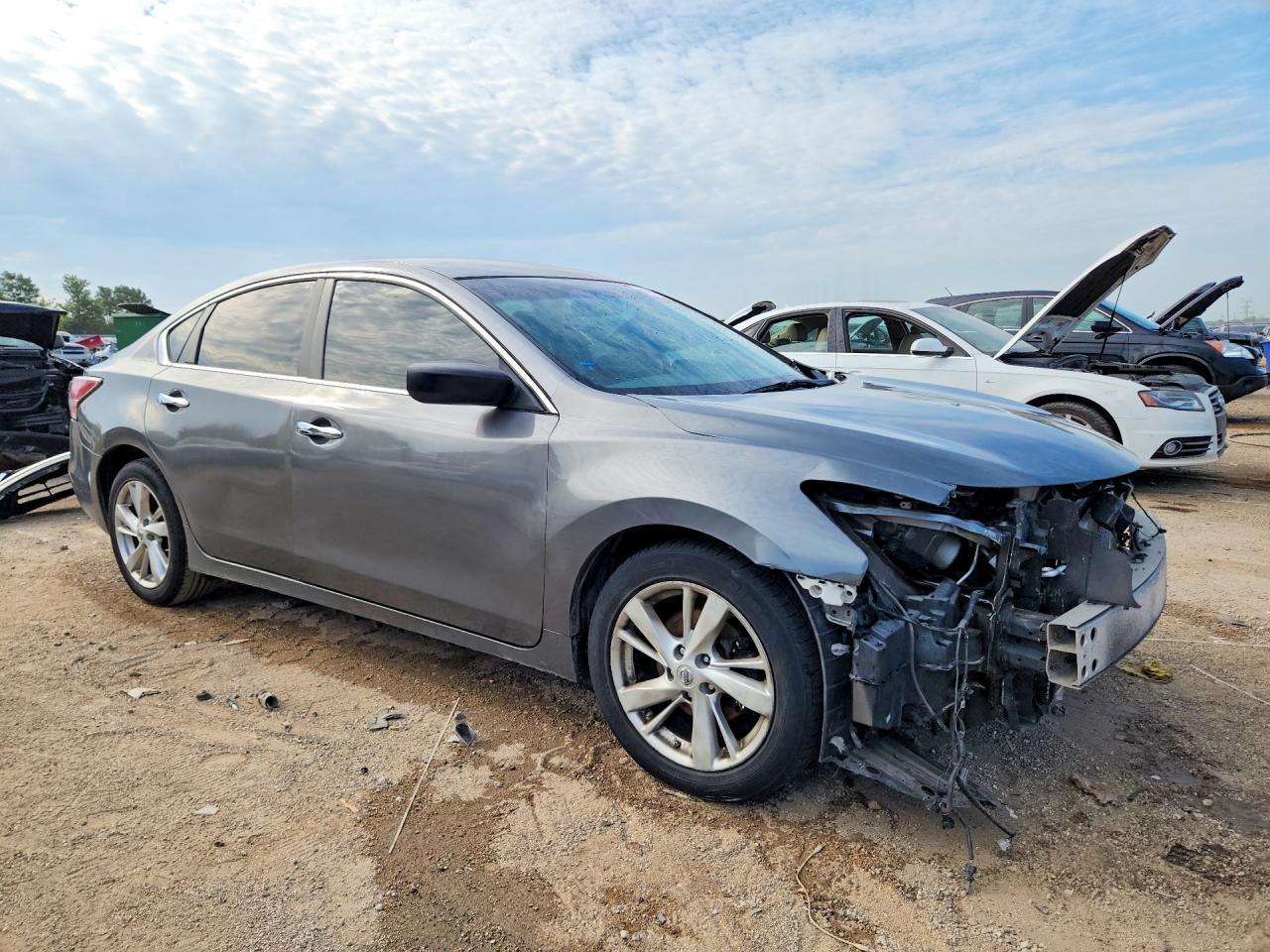 2015 Nissan Altima 2.5 S - Фото 4