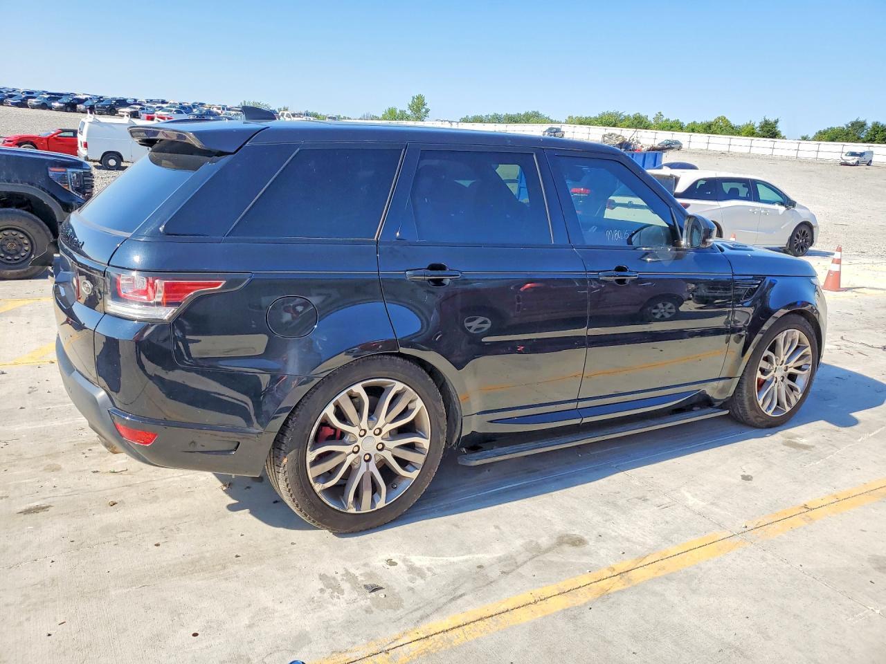 2017 Land Rover Range Rover Sport Hse Dynamic - Image 3