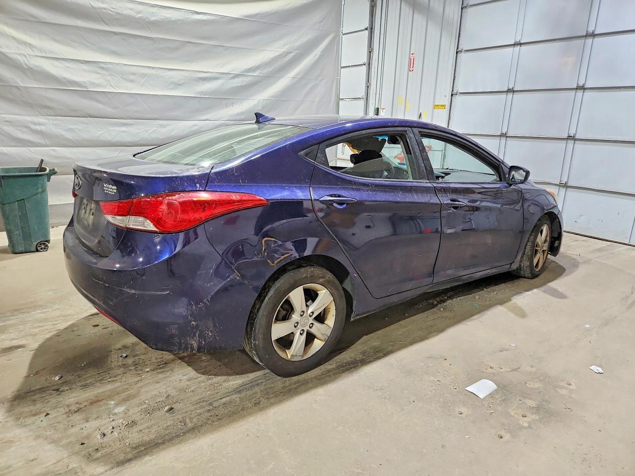 2013 Hyundai Elantra Gls - Фото 3
