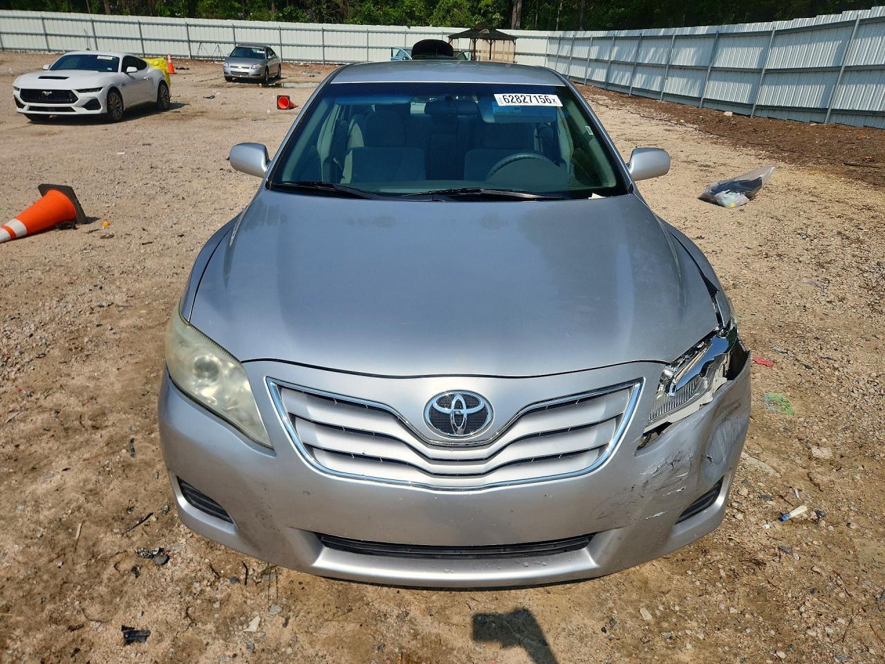 2011 Toyota Camry Le - Image 5