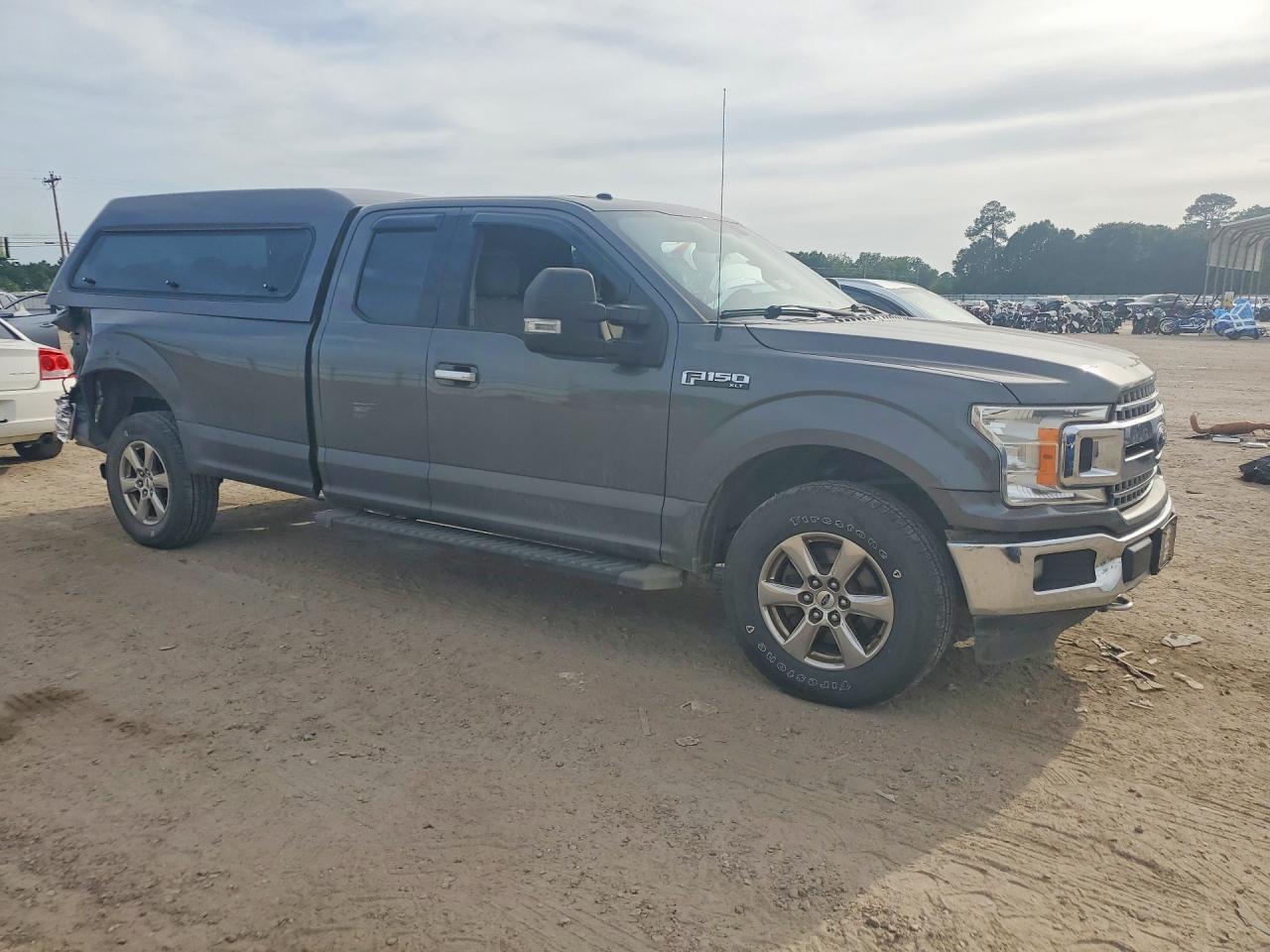 2018 Ford F150 Super Cab - Фото 4