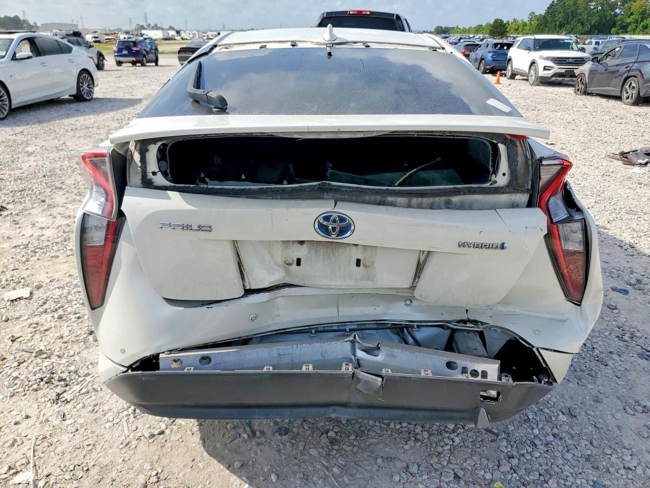 2017 Toyota Prius Two - Image 6