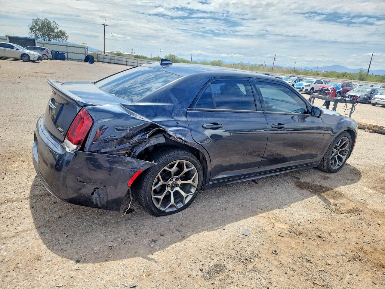 2018 Chrysler 300 S - Image 3
