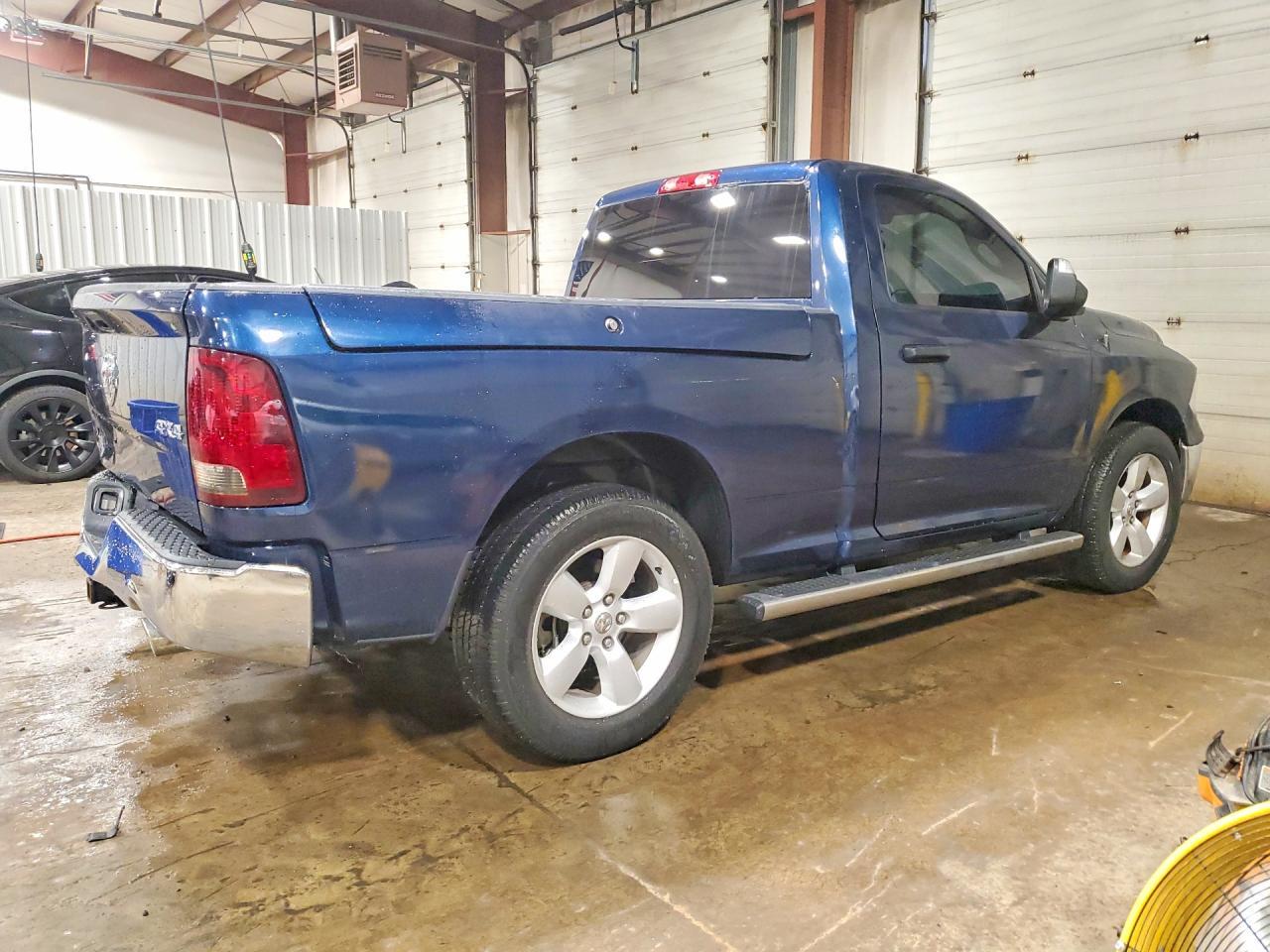 2022 Ram 1500 Classic Tradesman - Фото 3