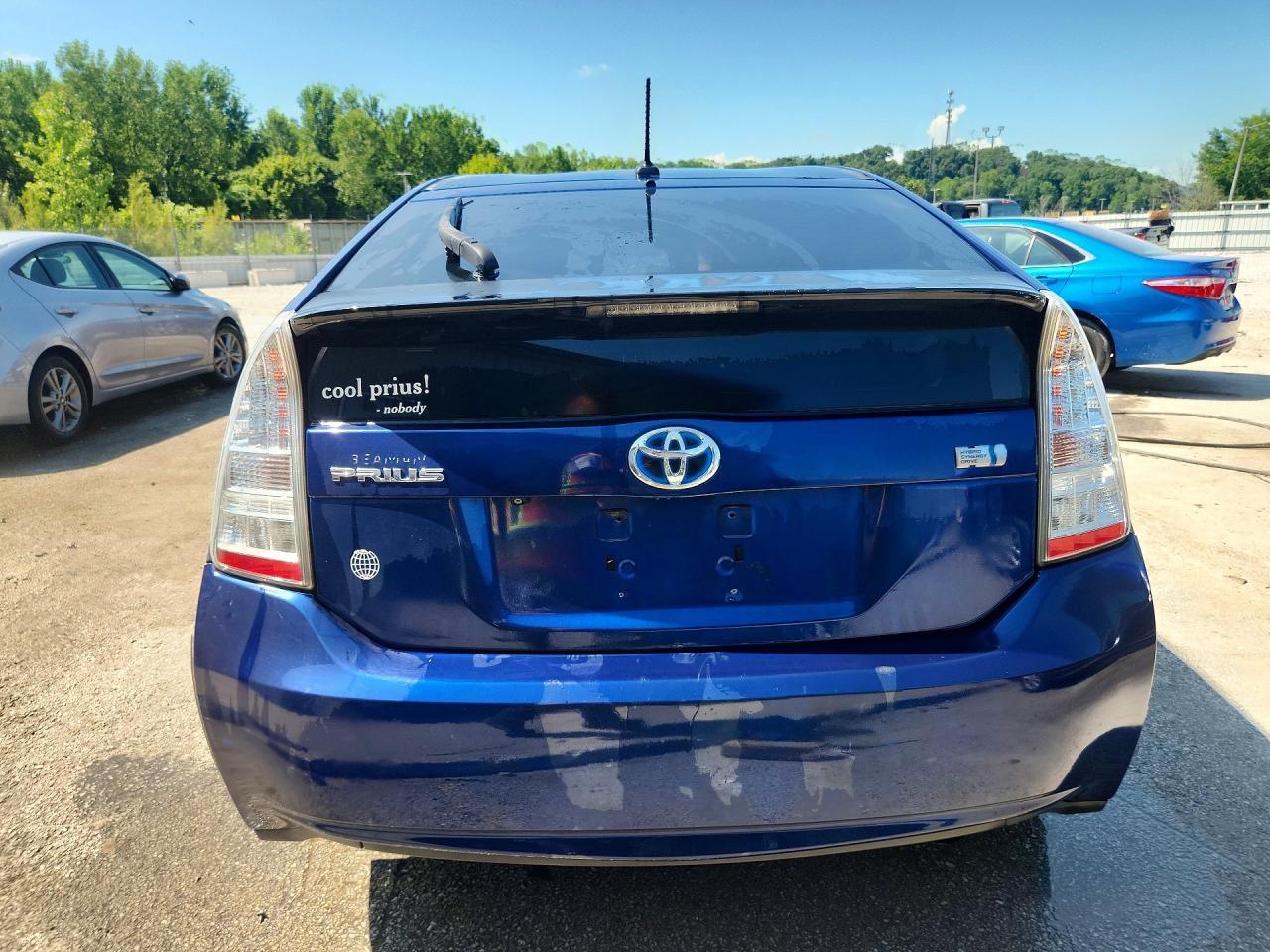 2011 Toyota Prius Four - Фото 6