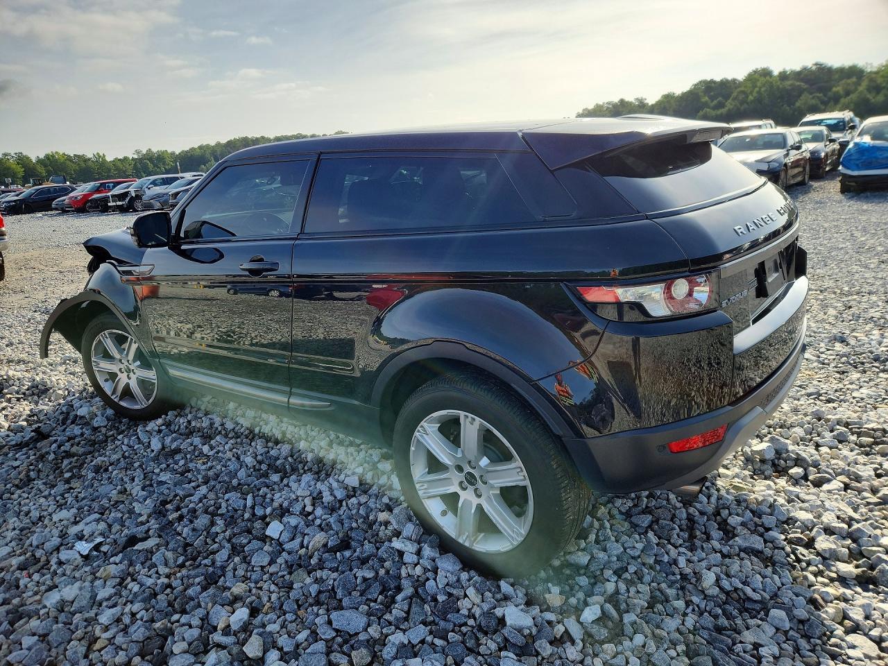 2012 Land Rover Range Rover Evoque Pure Premium - Image 2