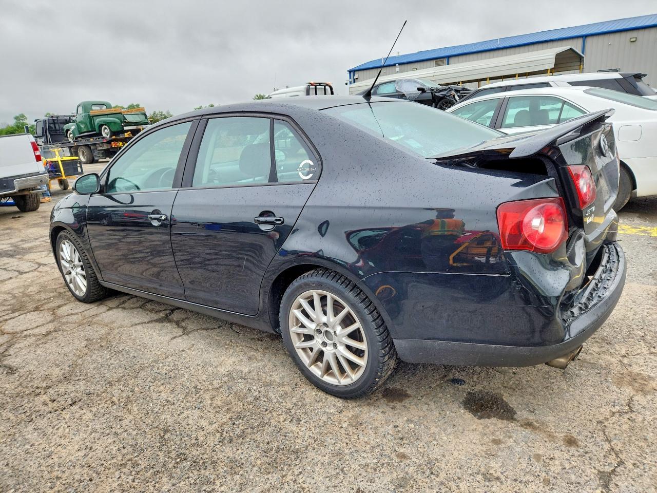 2008 Volkswagen Jetta S - Фото 2