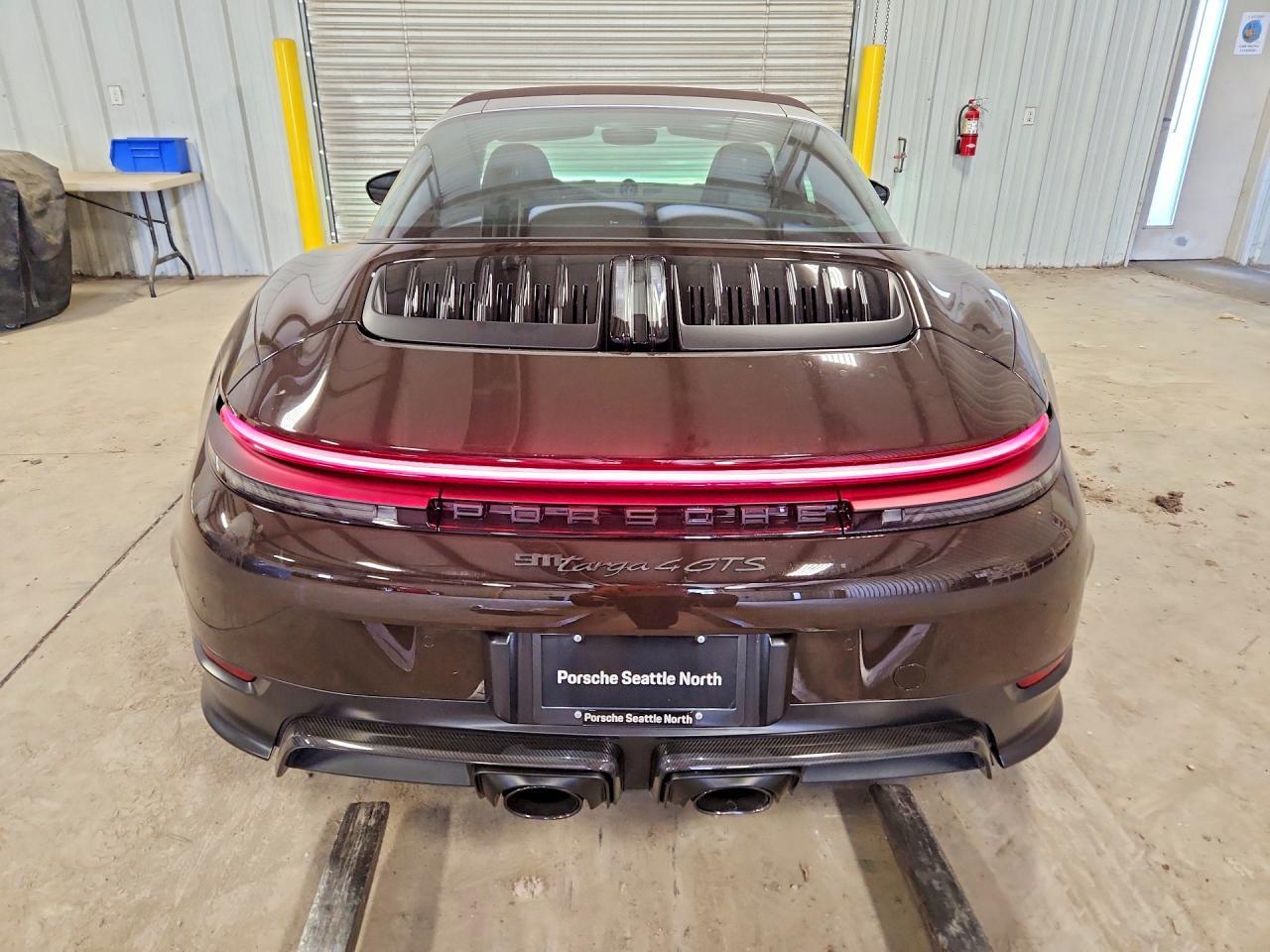 2026 Porsche 911 Targa 4 Gts - Фото 6