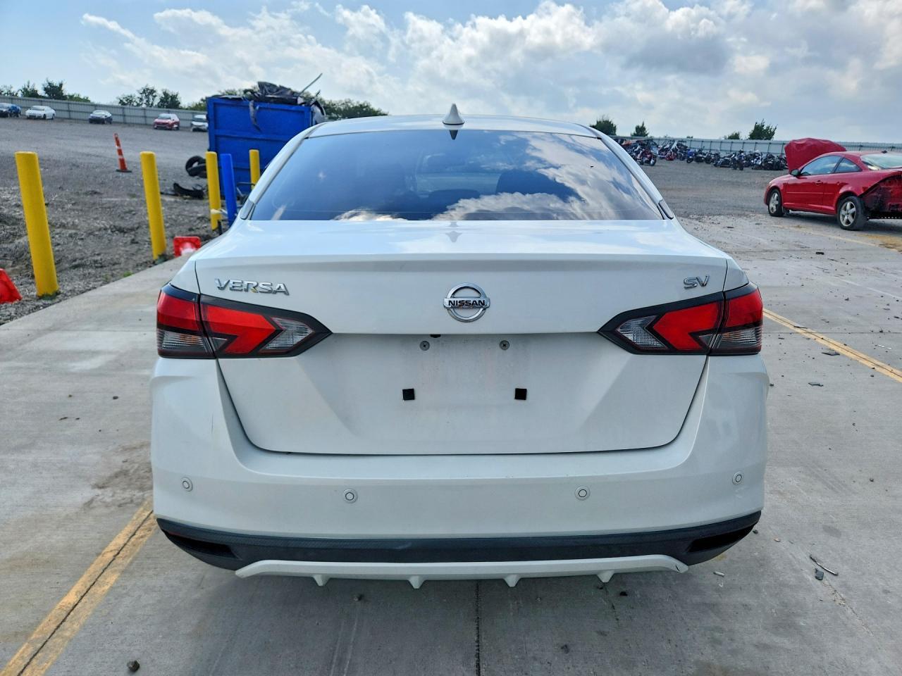 2021 Nissan Versa Sv - Фото 6