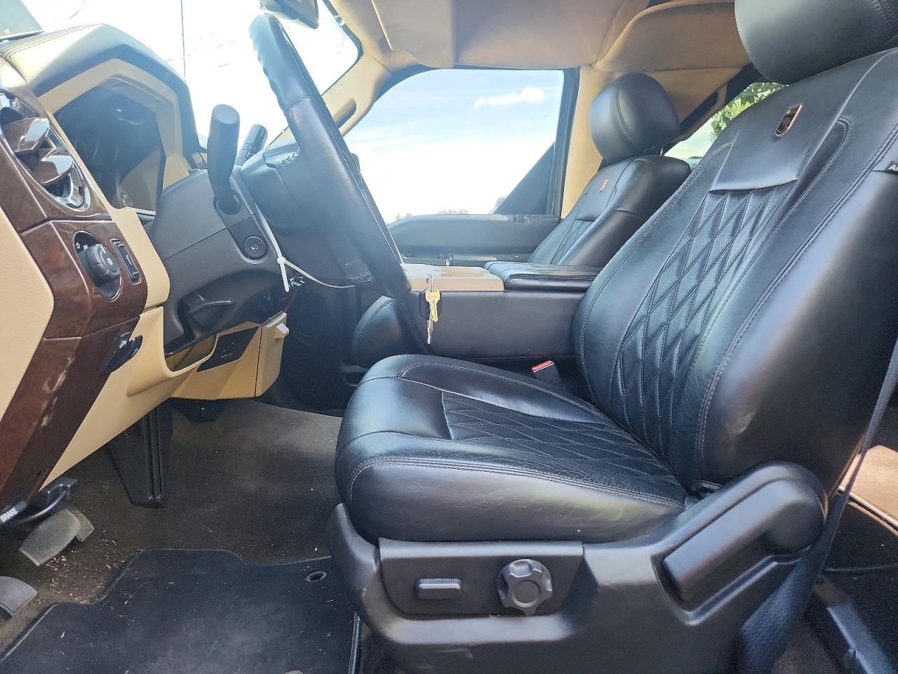 2016 Ford F450 Super Duty - Image 7