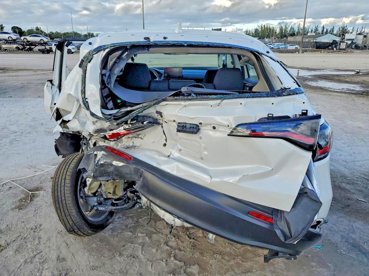2025 Honda Hr-V Lx - Image 6