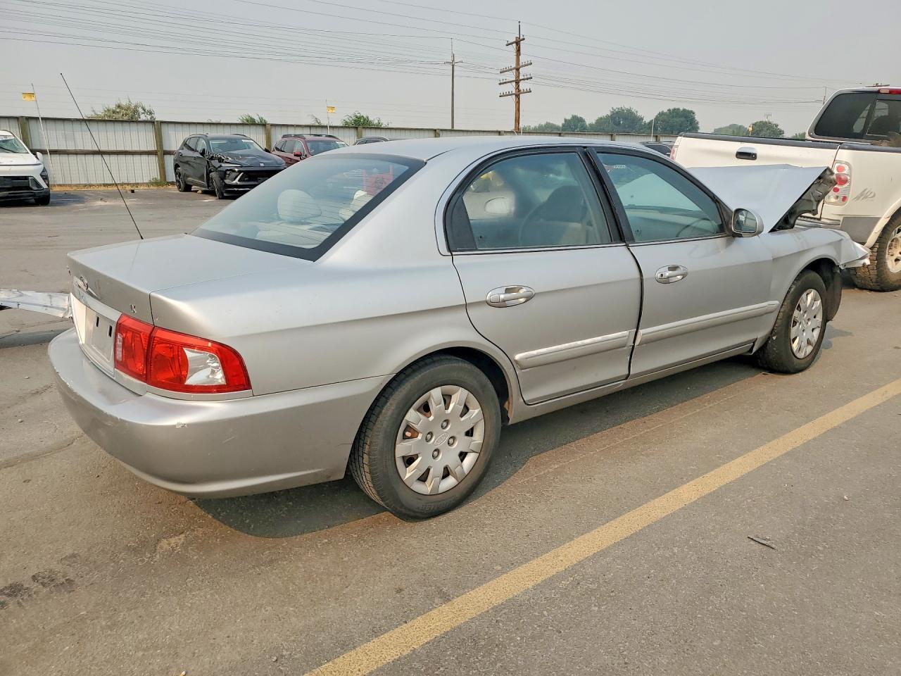 2004 Kia Optima Lx - Image 3