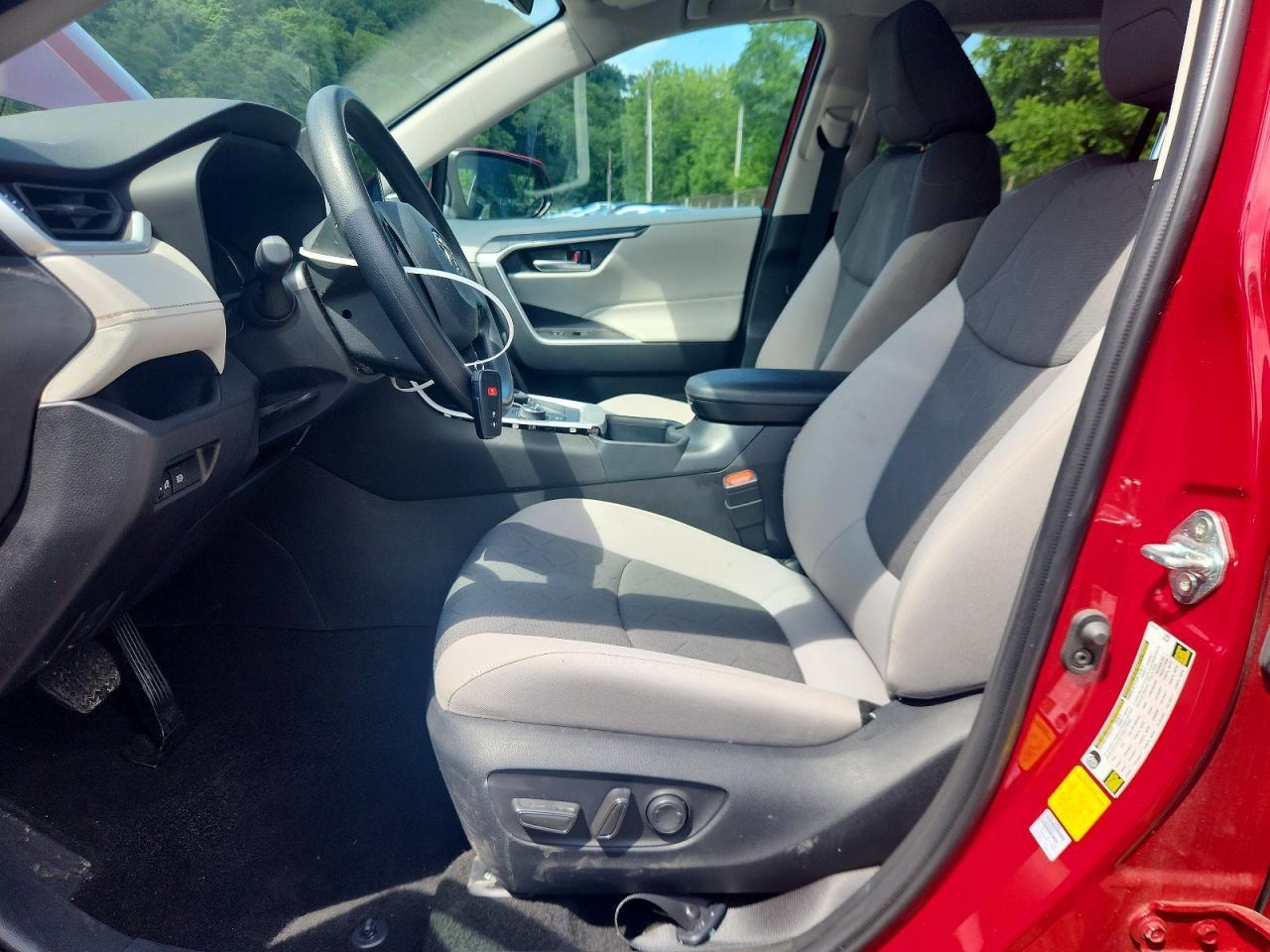 2025 Toyota Rav4 Hybrid Xle - Image 7