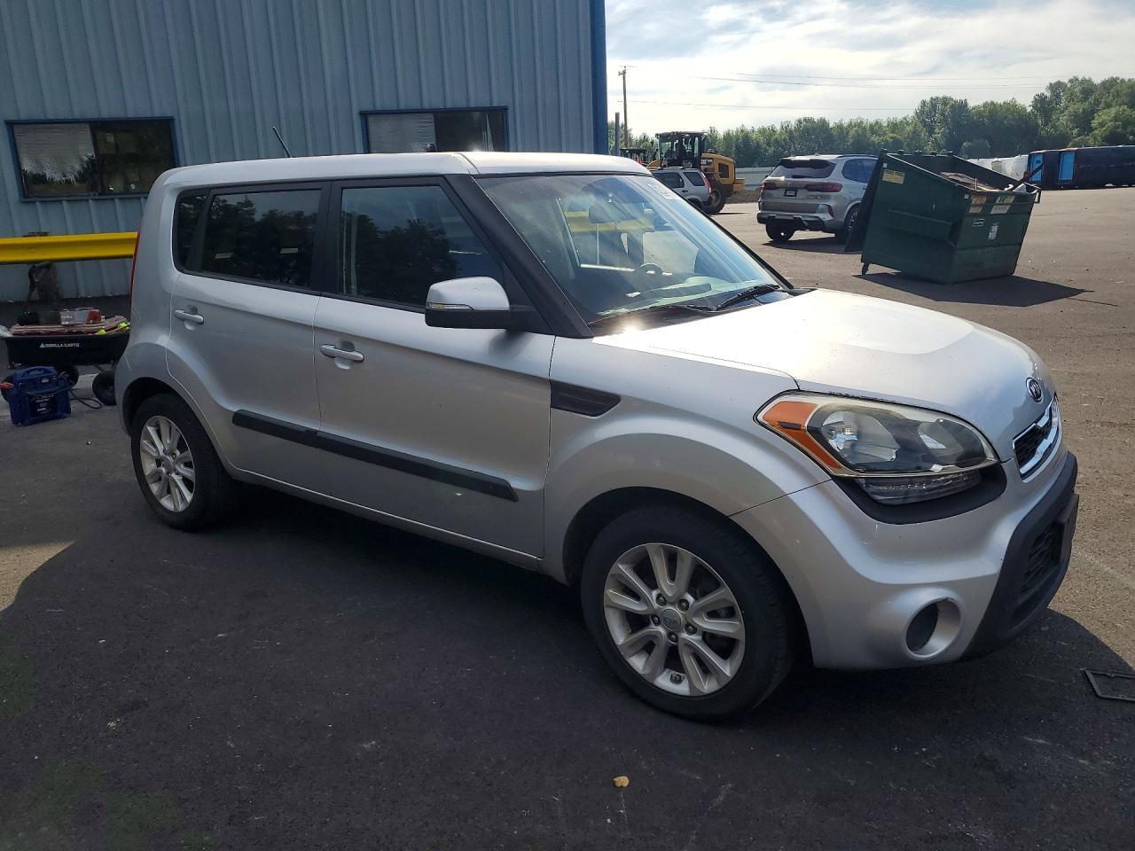 2012 Kia Soul + - Image 4
