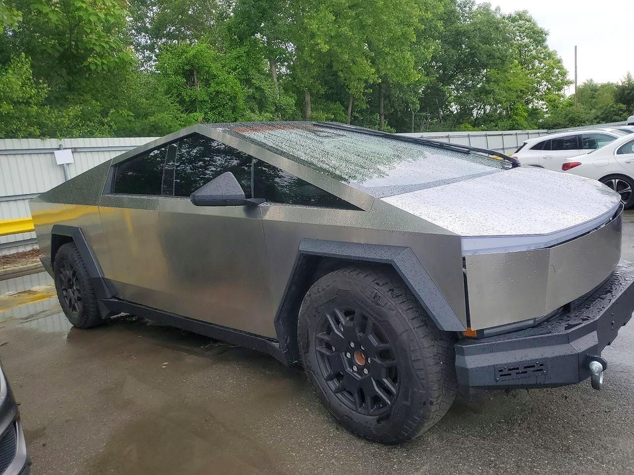 2024 Tesla Cybertruck Cyberbeast - Image 4