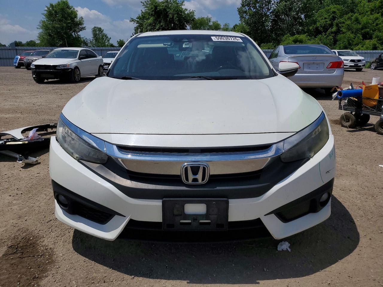 2016 Honda Civic Touring - Image 5