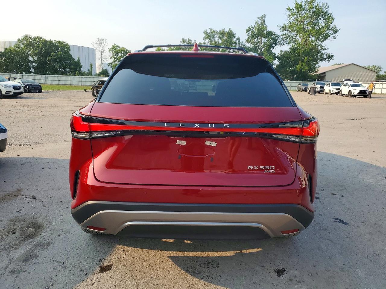 2024 Lexus Rx 350 Premium - Image 6