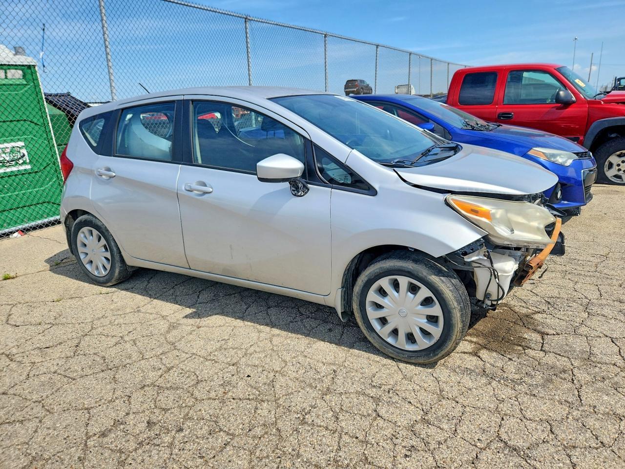 2015 Nissan Versa Note S - Фото 4