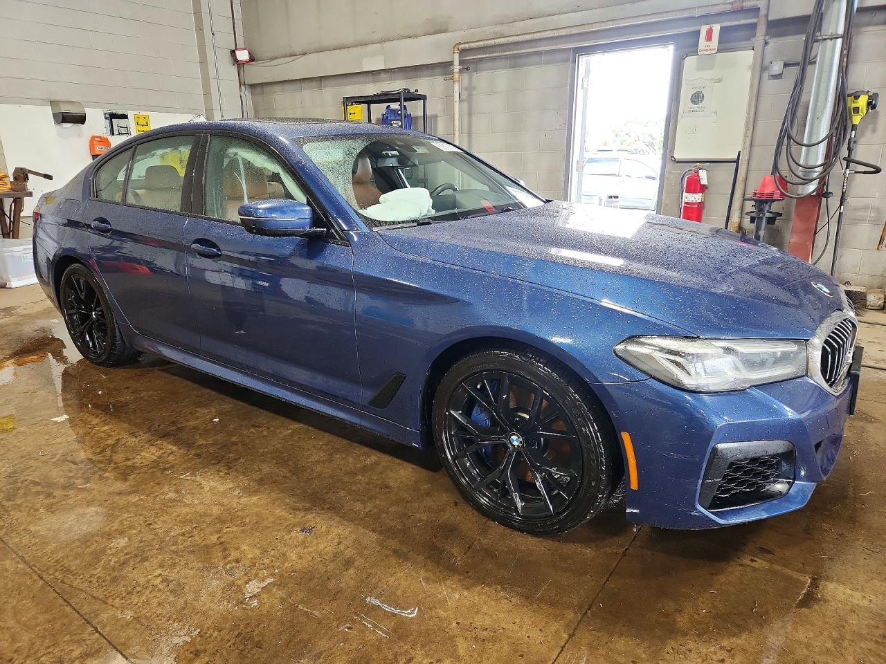 2021 BMW 540 Xi - Фото 4