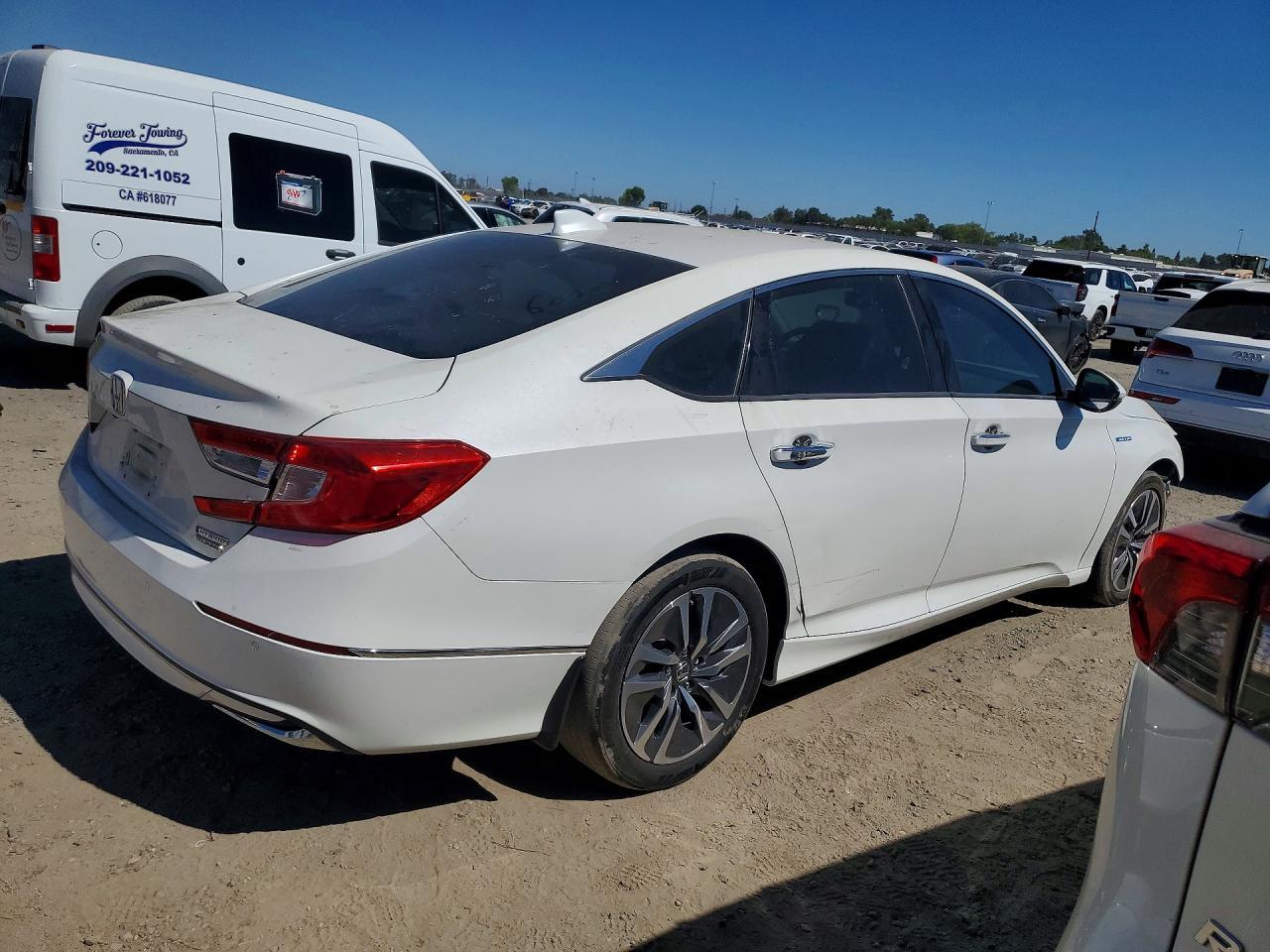 2019 Honda Accord Touring Hybrid - Фото 3