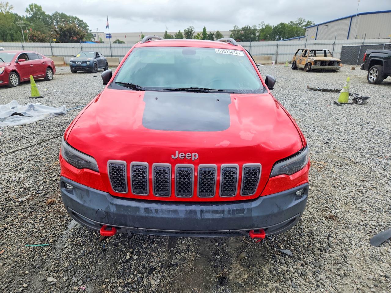2019 Jeep Cherokee Trailhawk - Image 5
