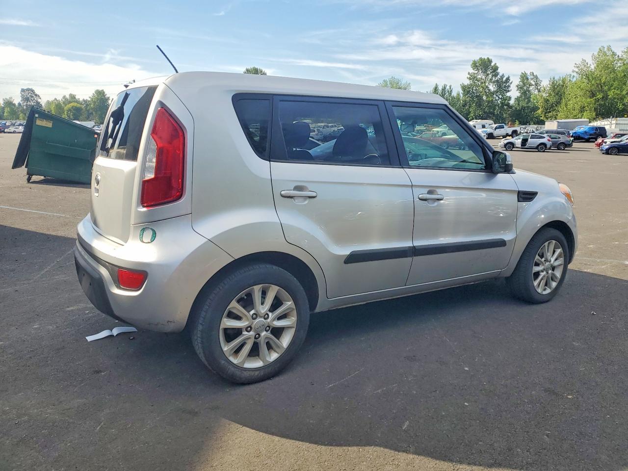 2012 Kia Soul + - Image 3