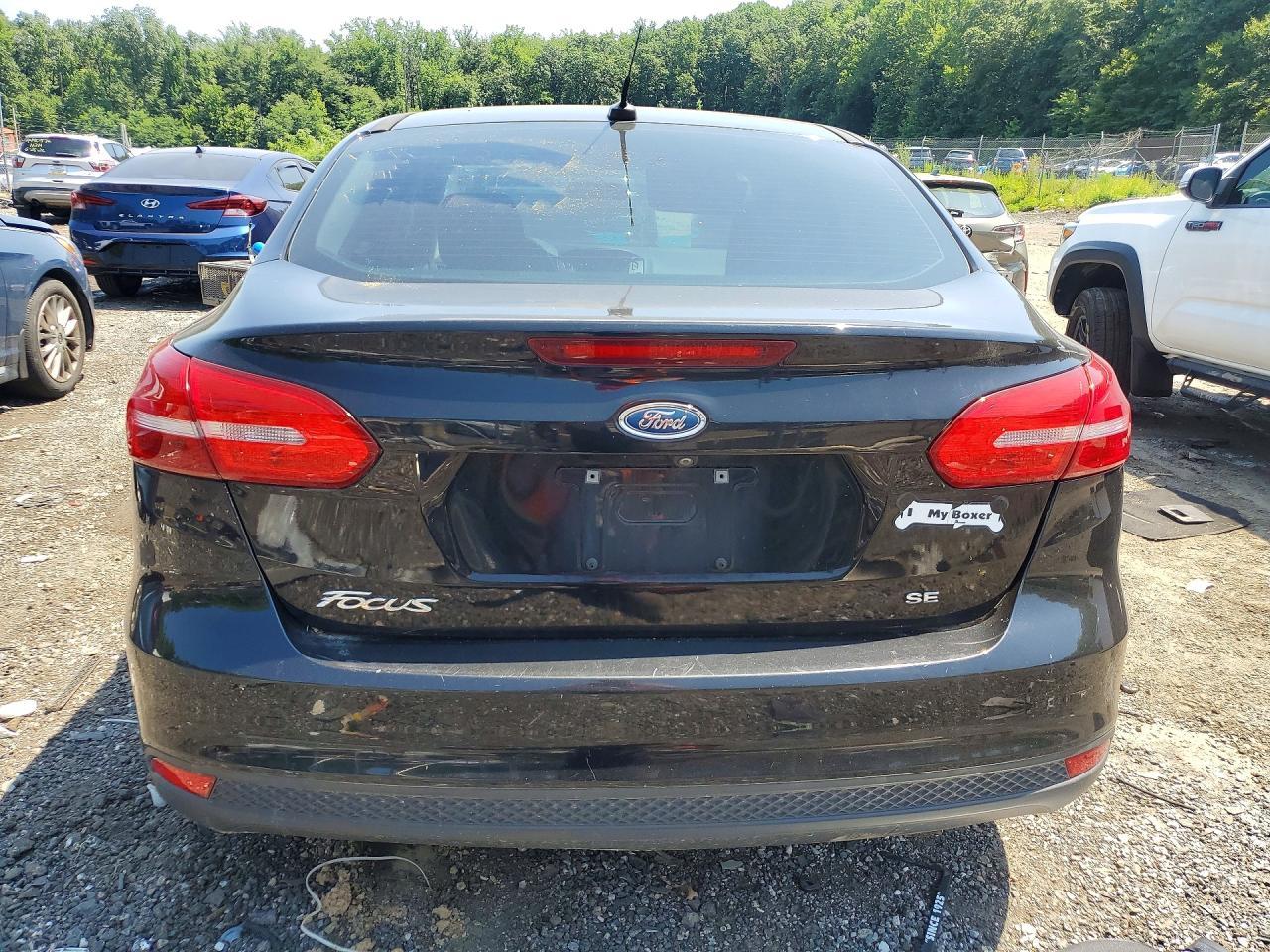 2016 Ford Focus Se - Фото 6