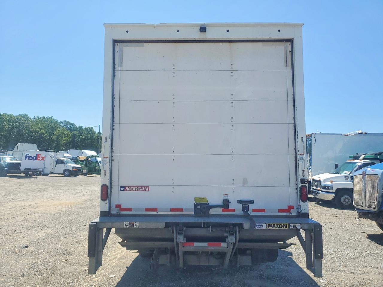 2021 Isuzu Npr Hd Box Truck - Фото 6