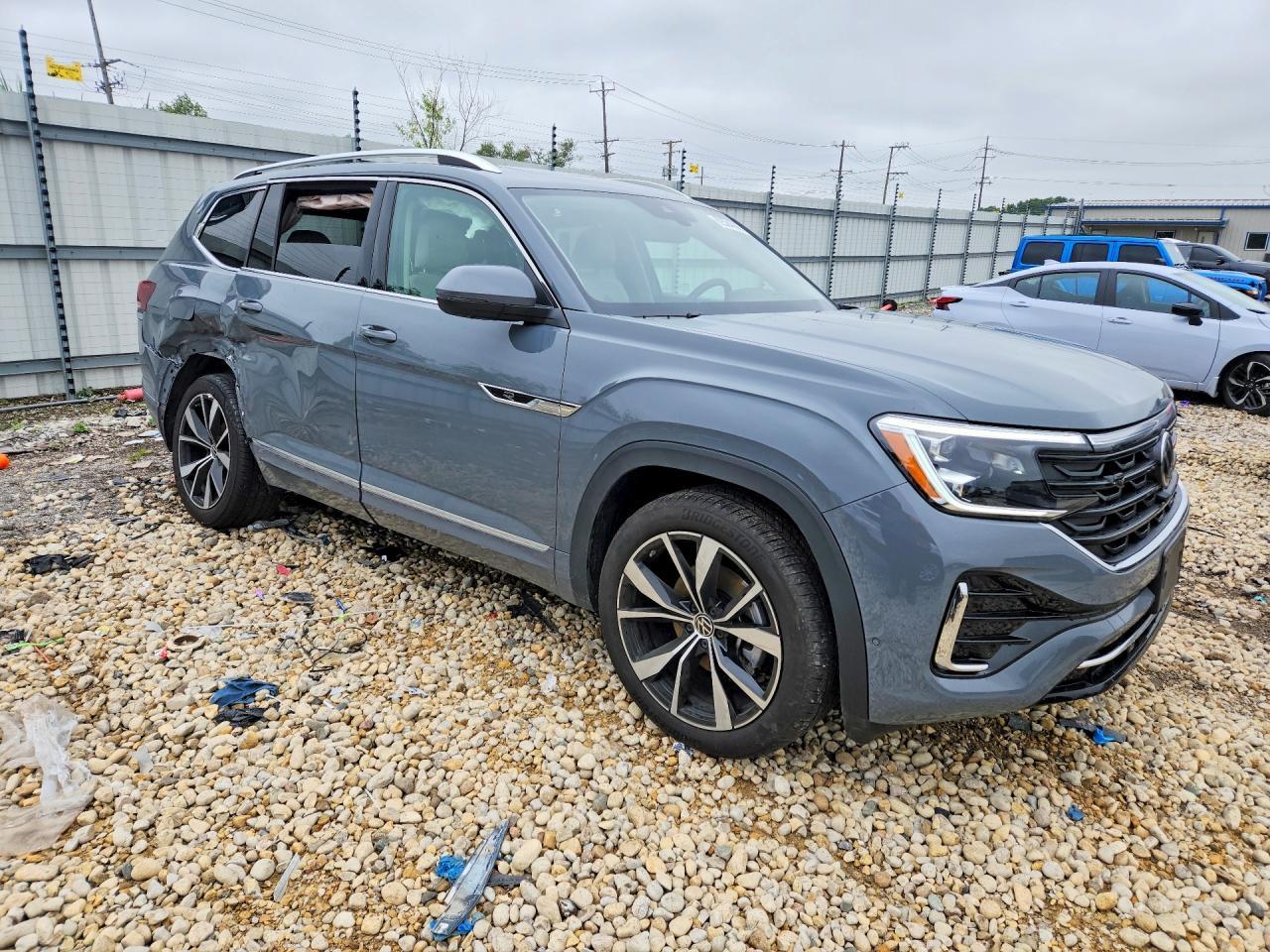 2026 Volkswagen Atlas Sel Premium R-Line - Фото 4