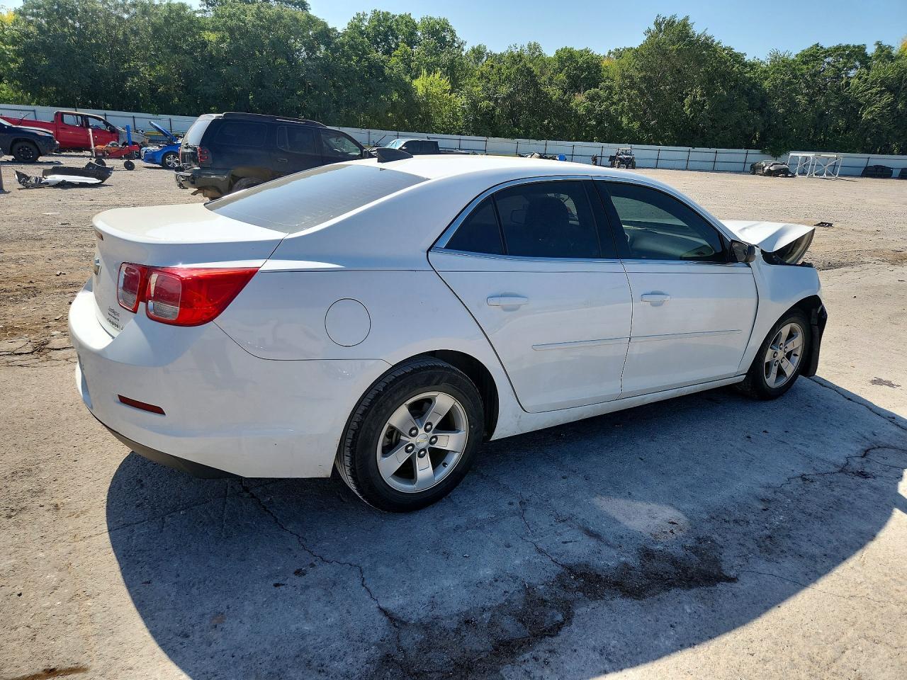 2015 Chevrolet Malibu Ls - Фото 3