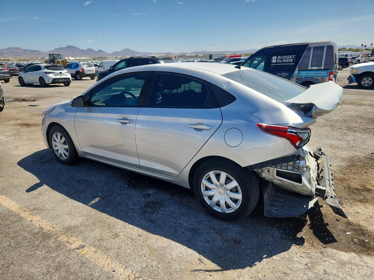 2019 Hyundai Accent Se - Image 2