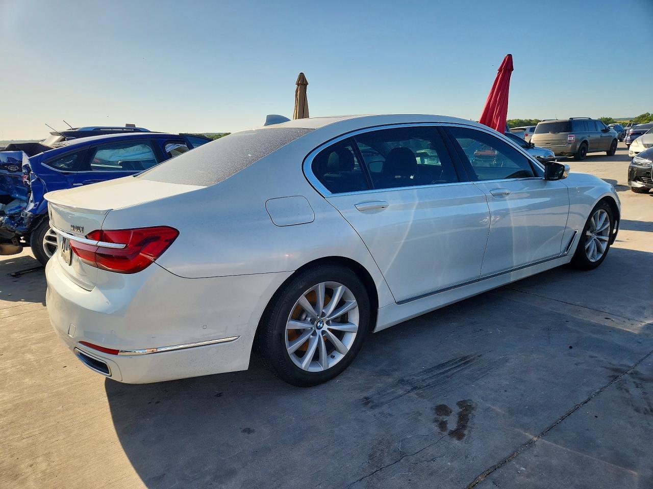 2019 BMW 740 I - Фото 3
