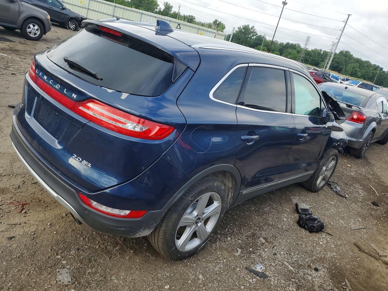 2016 Lincoln Mkc Premiere - Image 3
