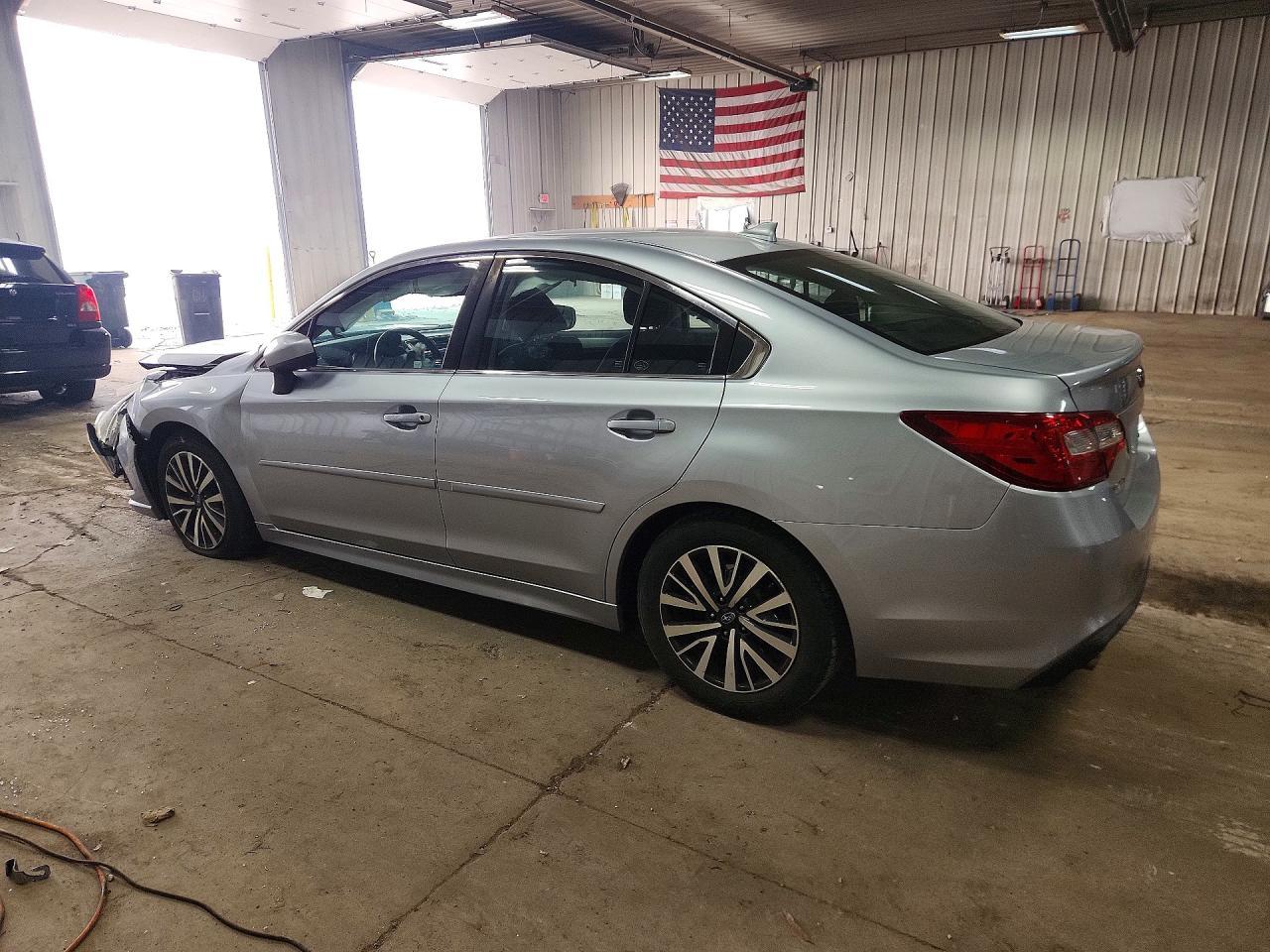 2019 Subaru Legacy 2.5I Premium - Image 2