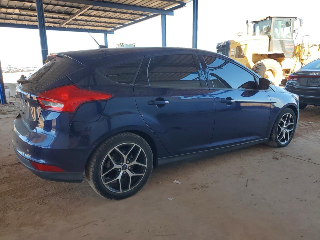 2017 Ford Focus Sel - Image 3