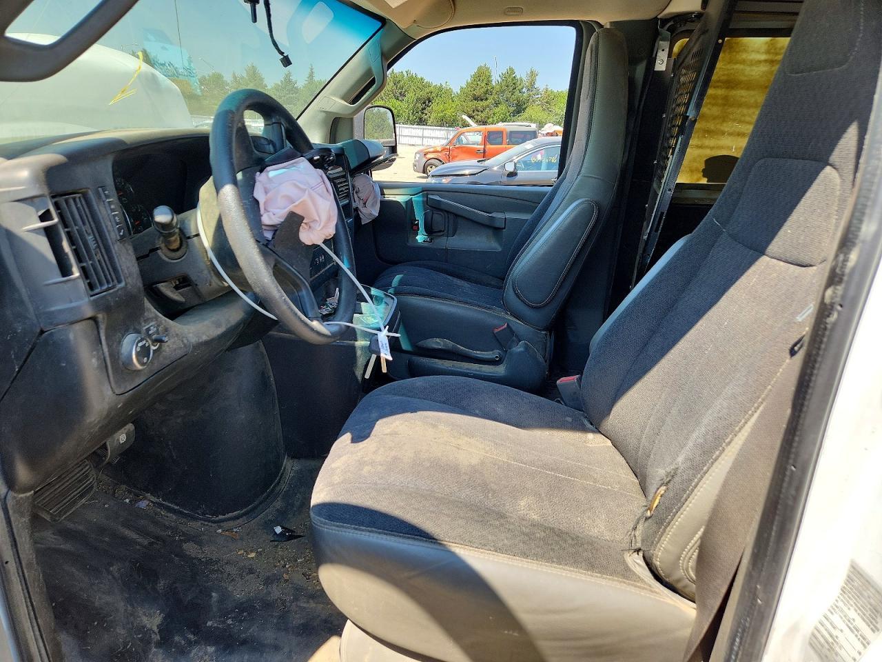 2019 GMC Savana G2500 - Фото 7