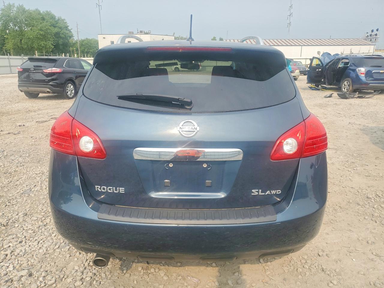 2013 Nissan Rogue S - Фото 6
